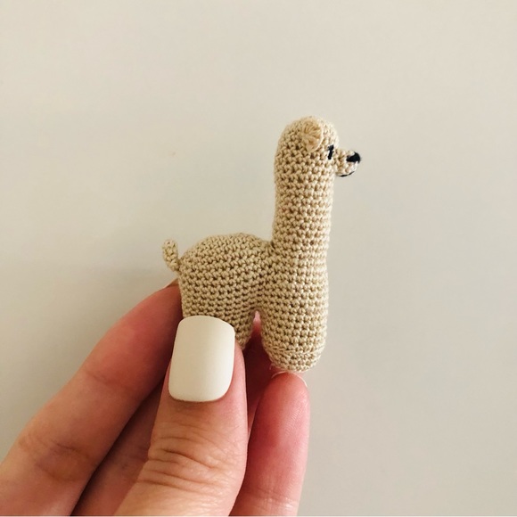 SOLD Teeny Tiny Crochet Alpaca/Llama Crochet Toys - Picture 2 of 3
